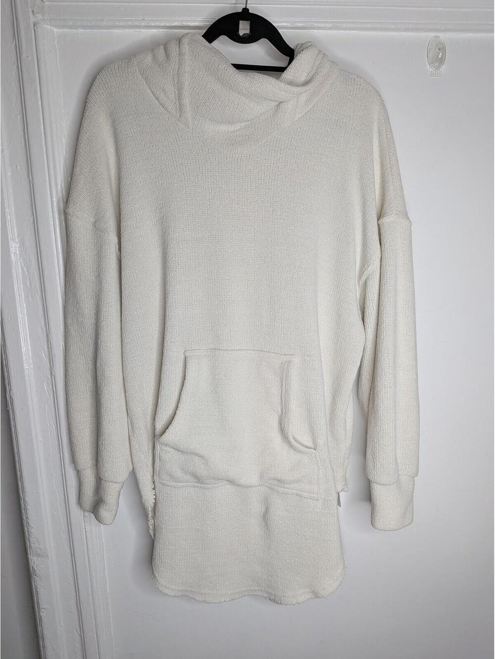 FP Beach Sweater Tunic Womens Small White Hooded Kangaroo Pocket Oversized